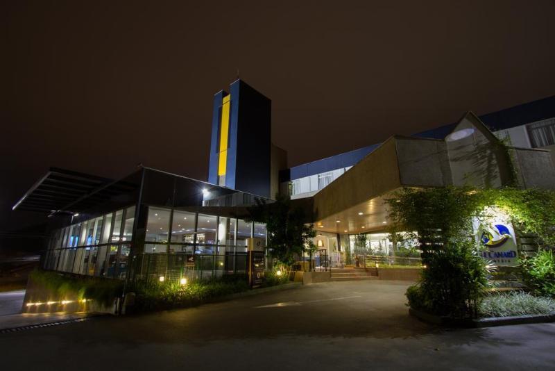 Le Canard Joinville Bagian luar foto