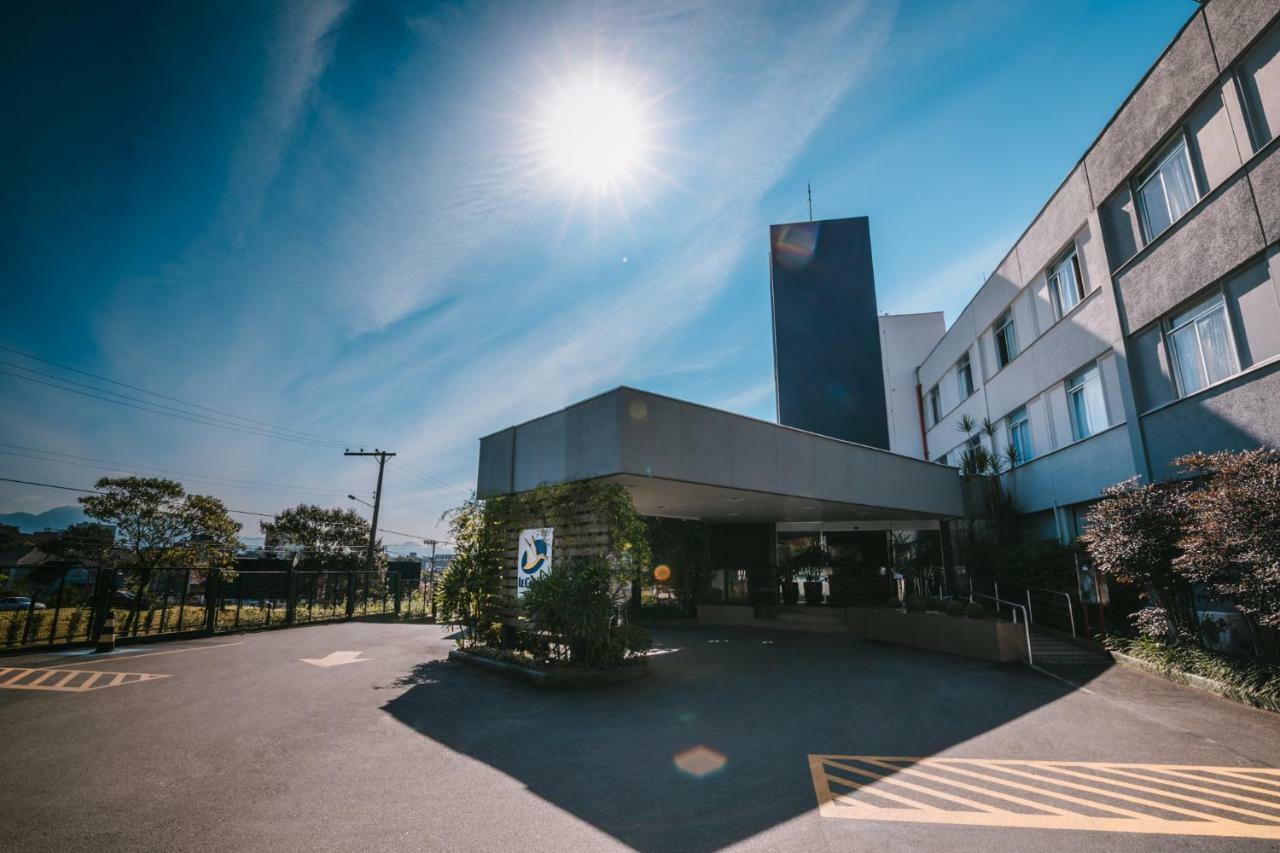 Le Canard Joinville Bagian luar foto